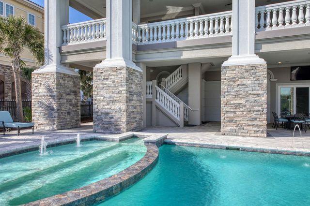 8908 N N Ocean Blvd., Myrtle Beach, SC 29572