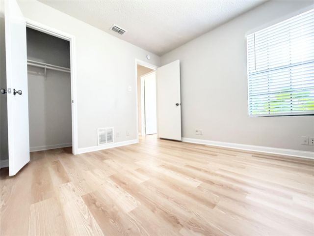 1915 Margalene WAY B, Austin, TX 78728