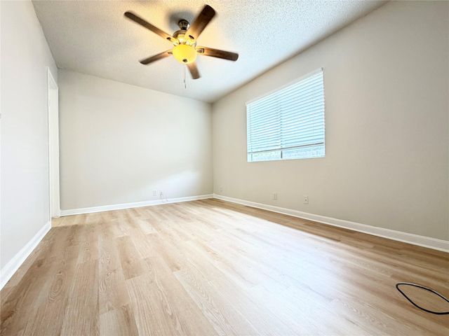 1915 Margalene WAY B, Austin, TX 78728