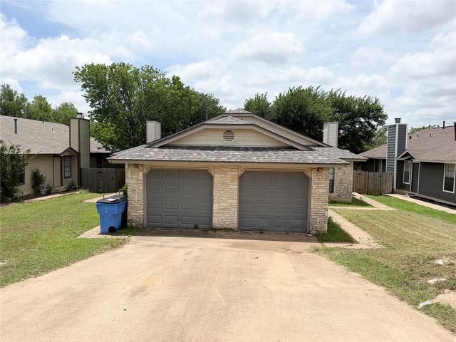 1915 Margalene WAY B, Austin, TX 78728