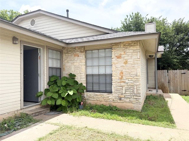 1915 Margalene WAY B, Austin, TX 78728