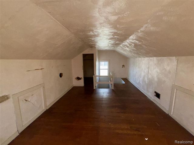 8614 Hubbell Street, Detroit, MI 48228