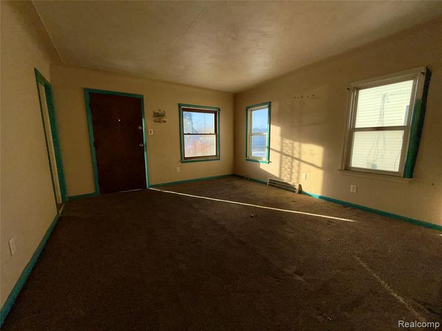 8614 Hubbell Street, Detroit, MI 48228