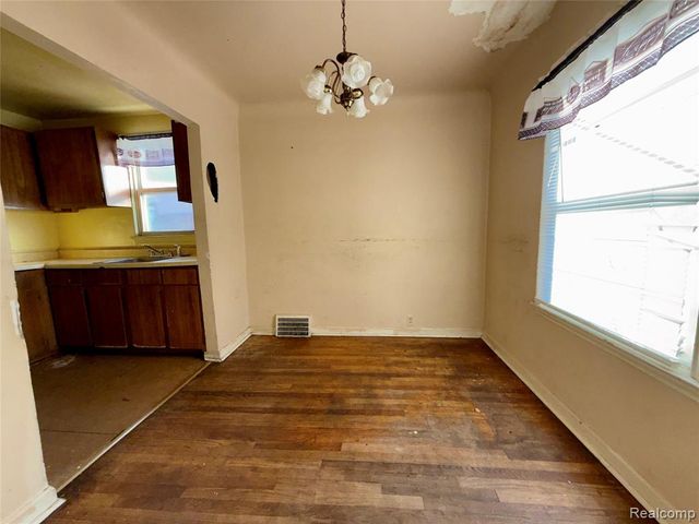 8614 Hubbell Street, Detroit, MI 48228