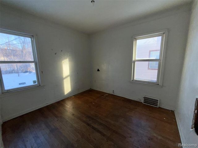 8614 Hubbell Street, Detroit, MI 48228