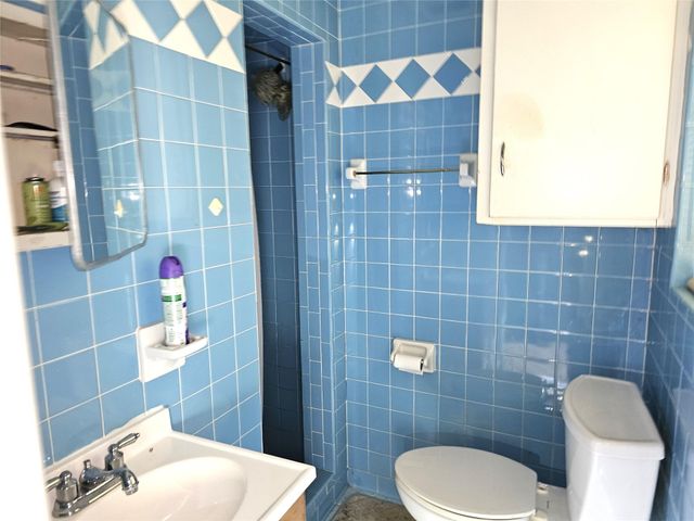 216 Westwood Road, Palestine, TX 75803