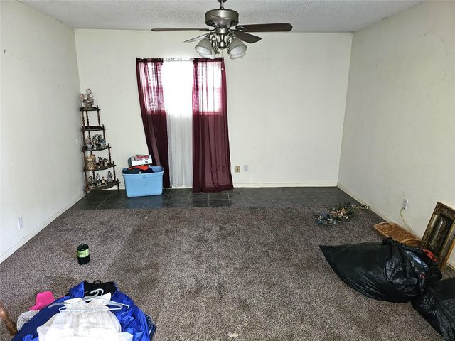 216 Westwood Road, Palestine, TX 75803