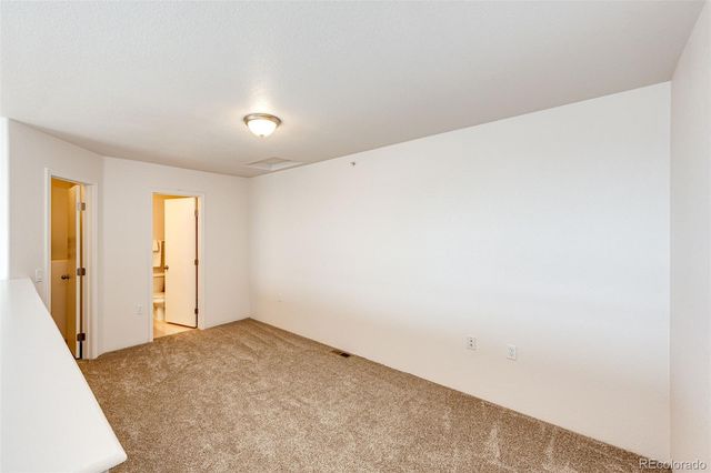 18930 E Warren Circle D205, Aurora, CO 80013