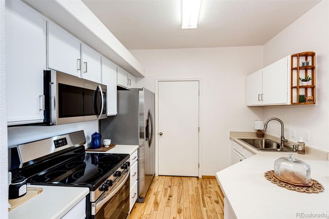 18930 E Warren Circle D205, Aurora, CO 80013