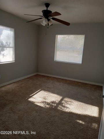 5527 GRAYWOOD Road, Jacksonville, FL 32207