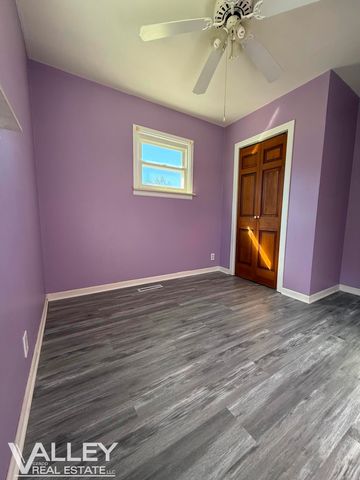 595 S River Road, Saginaw, MI 48609