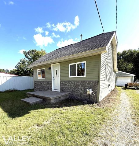 595 S River Road, Saginaw, MI 48609