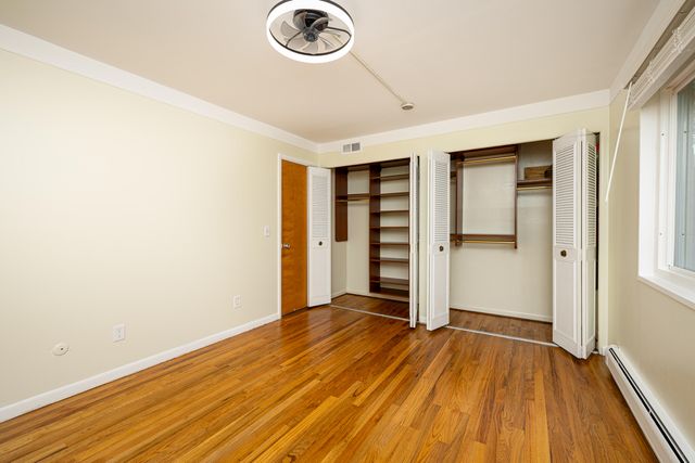 1213 Island Drive 101, Ann Arbor, MI 48105