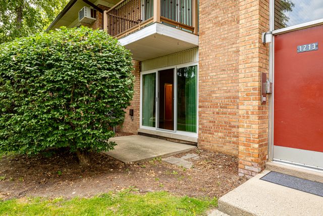 1213 Island Drive 101, Ann Arbor, MI 48105