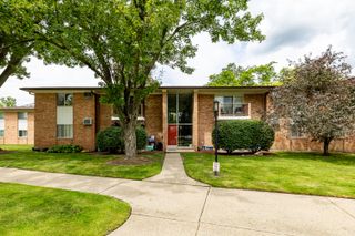 1213 Island Drive 101, Ann Arbor, MI 48105