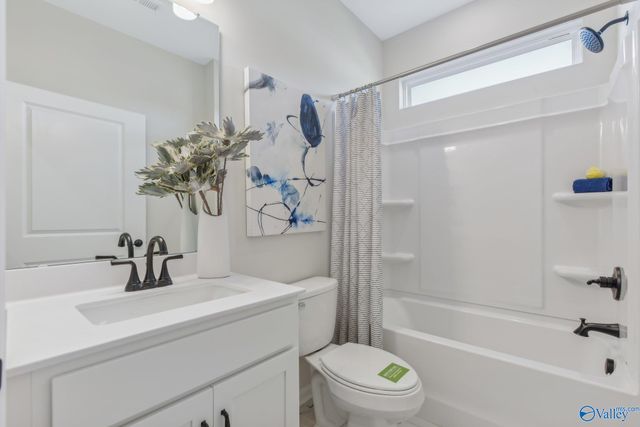 143 Harvest Moon Drive, Harvest, AL 35749