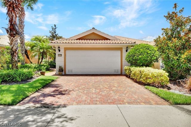 28820 Xenon WAY, Bonita Springs, FL 34135