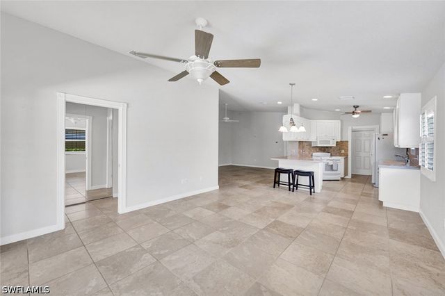 28820 Xenon WAY, Bonita Springs, FL 34135