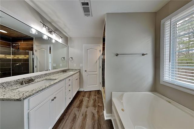 383 Kyles Circle, Hiram, GA 30141