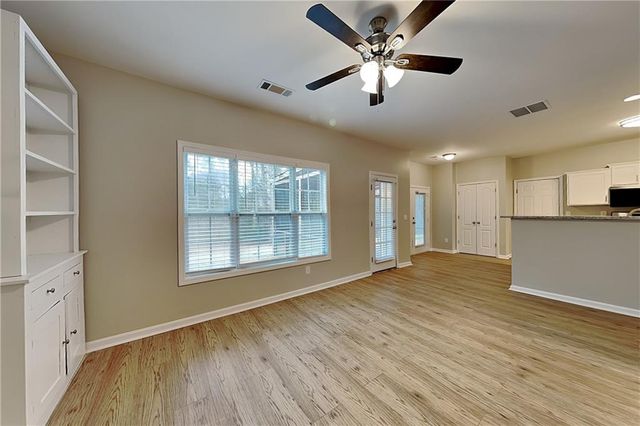 383 Kyles Circle, Hiram, GA 30141