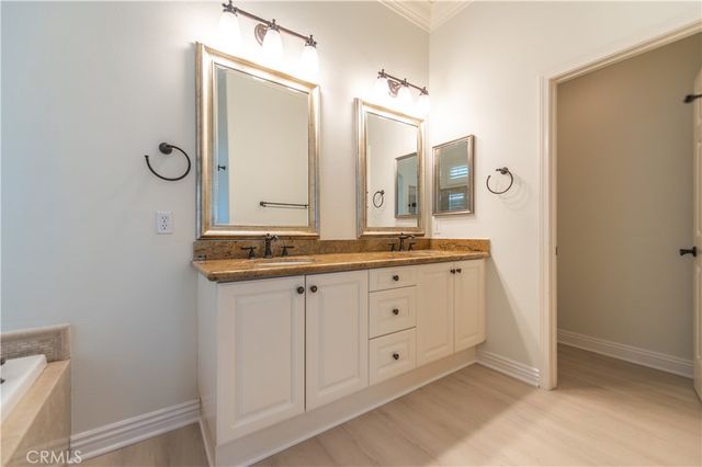 58 Oakhurst Road, Irvine, CA 92620
