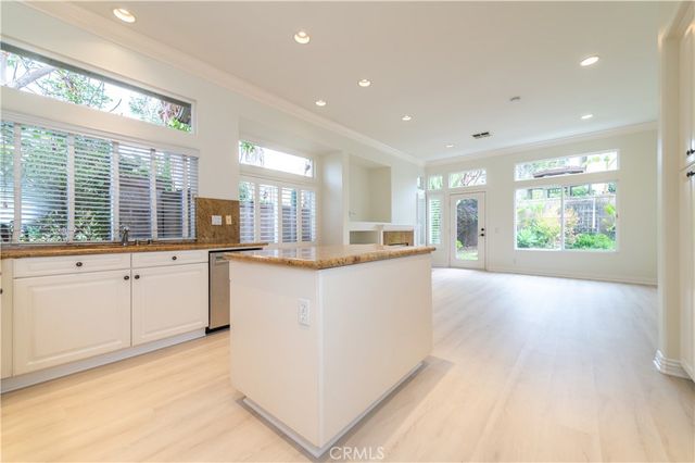 58 Oakhurst Road, Irvine, CA 92620