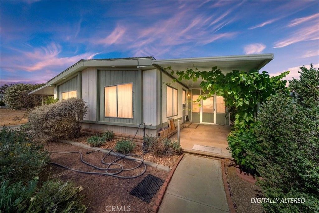 Image 1 of property listing at 7501 Palm, Yucca Valley, CA 92284