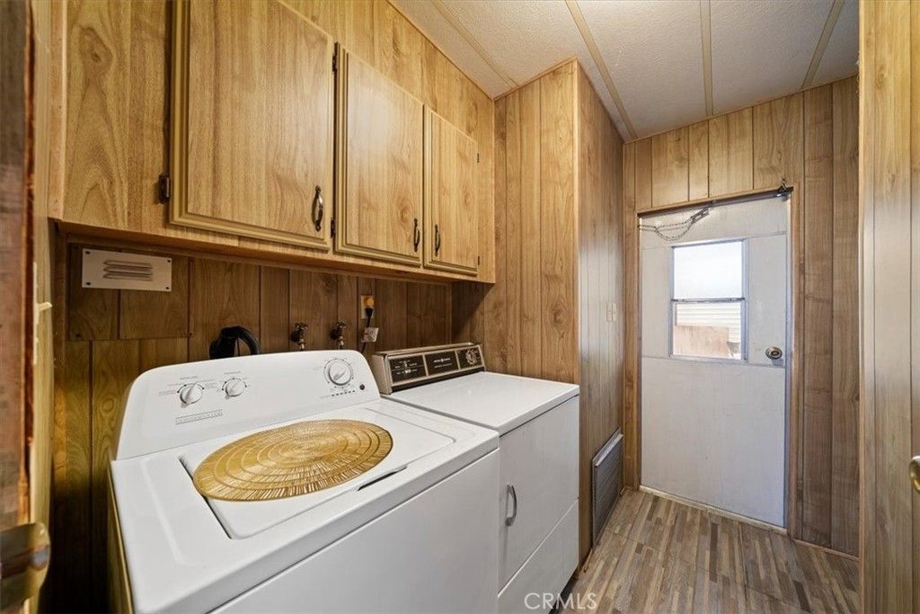 Image 18 of property listing at 7501 Palm, Yucca Valley, CA 92284