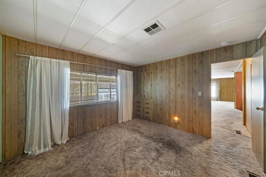Image 22 of property listing at 7501 Palm, Yucca Valley, CA 92284