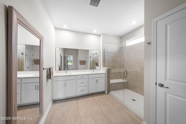 3167 LAGO VISTA Drive, Green Cove Springs, FL 32043
