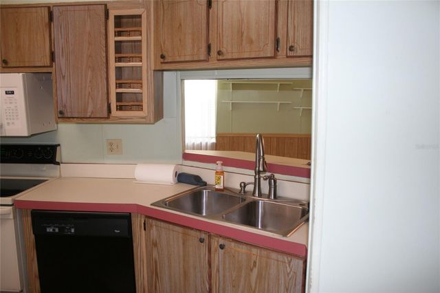 10035 SE 126TH LANE, Belleview, FL 34420