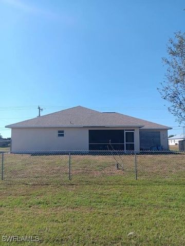 1017 Nelson RD N, Cape Coral, FL 33993