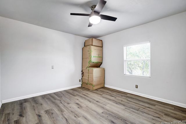 1016 E borgfeld, San Antonio, TX 78260