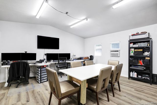 1016 E borgfeld, San Antonio, TX 78260