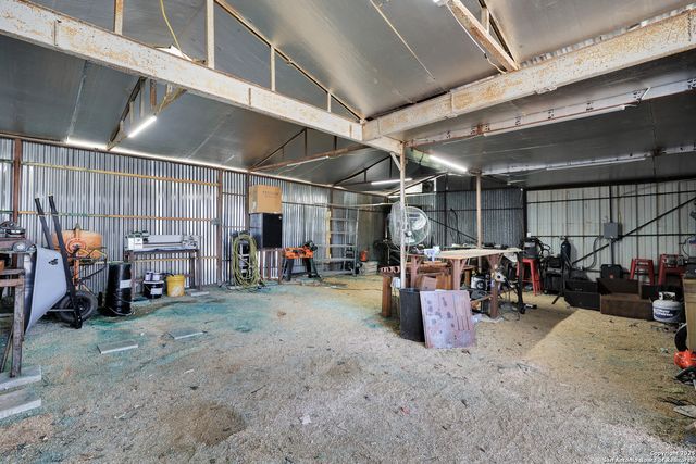 1016 E borgfeld, San Antonio, TX 78260