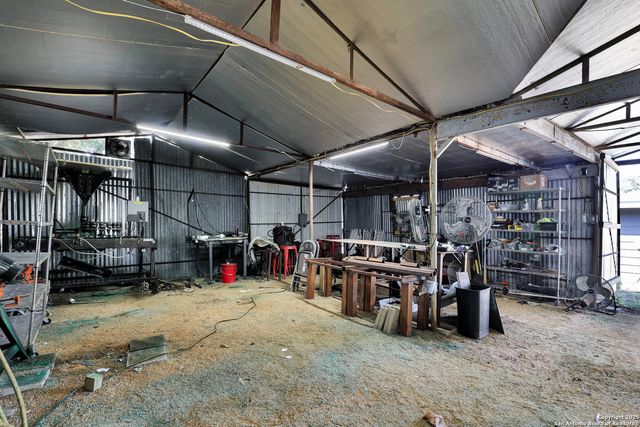 1016 E borgfeld, San Antonio, TX 78260