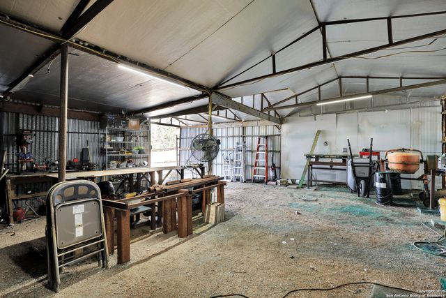 1016 E borgfeld, San Antonio, TX 78260