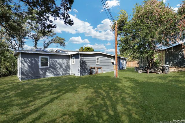 1016 E borgfeld, San Antonio, TX 78260