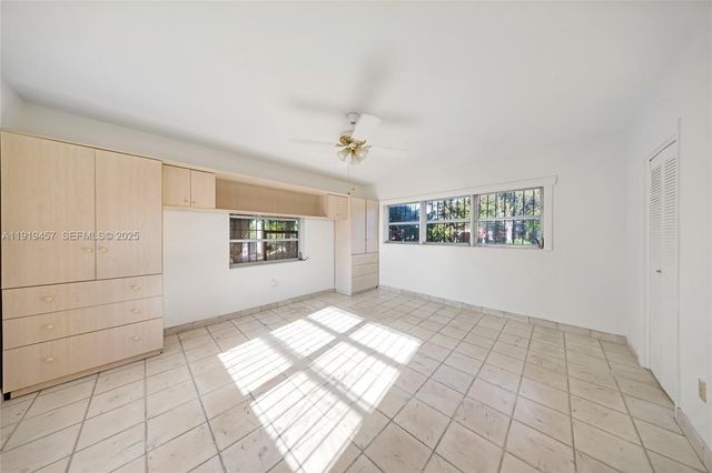 297 Eucalyptus Dr, Hialeah, FL 33010