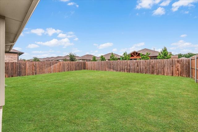 2405 Briscoe Ranch Drive, Weatherford, TX 76087