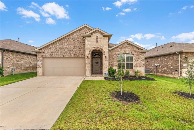 2405 Briscoe Ranch Drive, Weatherford, TX 76087