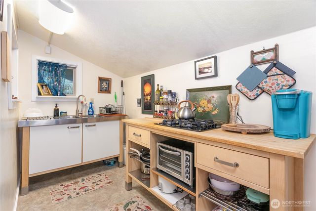 50271 State Route 20, Concrete, WA 98237