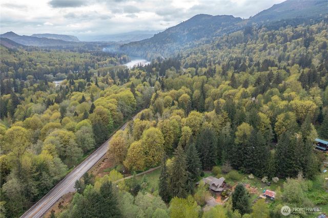 50271 State Route 20, Concrete, WA 98237
