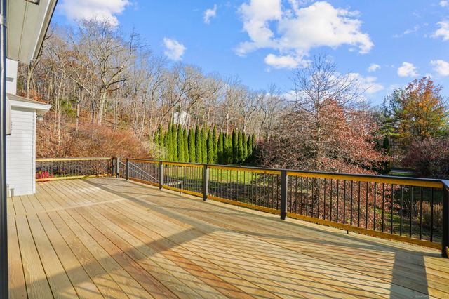 1092 Durham Road, Guilford, CT 06437