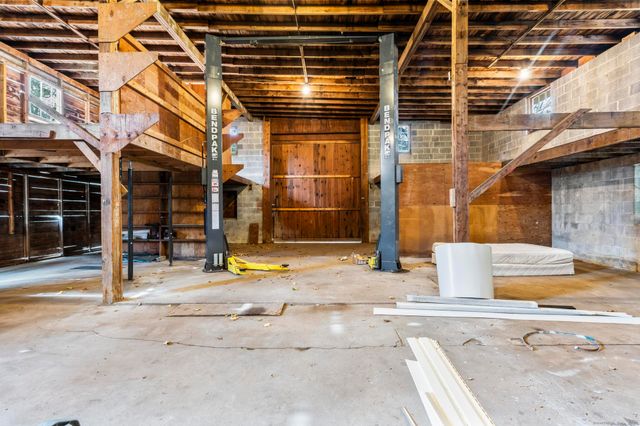 1092 Durham Road, Guilford, CT 06437