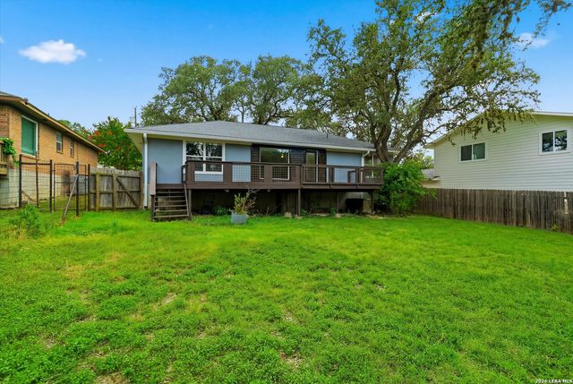 167 MARY ANN DR, Canyon Lake, TX 78133