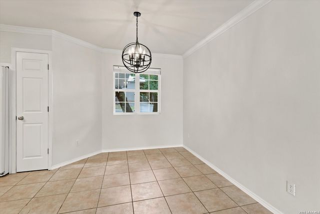167 MARY ANN DR, Canyon Lake, TX 78133
