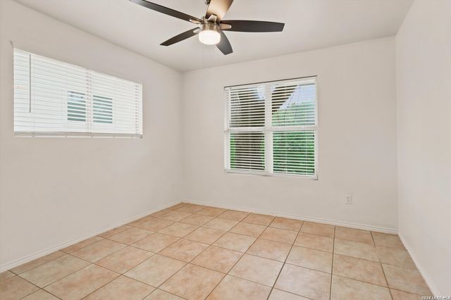 167 MARY ANN DR, Canyon Lake, TX 78133
