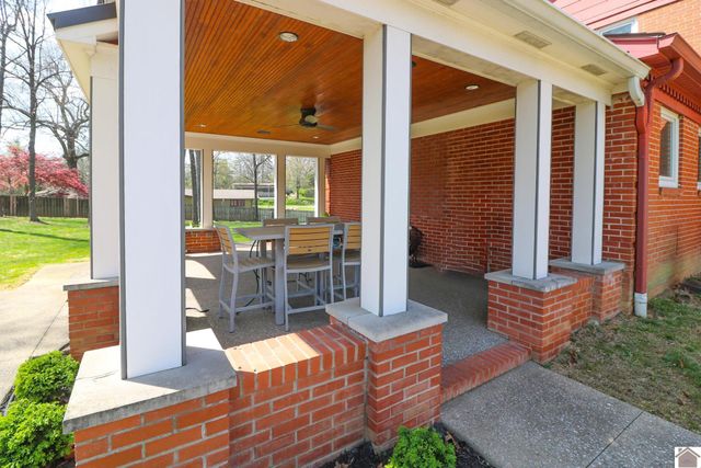 715 Woodland Drive, Paducah, KY 42001