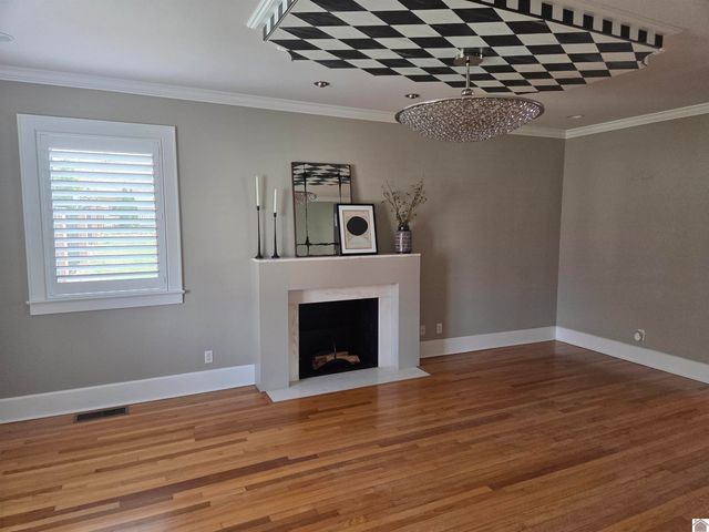 715 Woodland Drive, Paducah, KY 42001